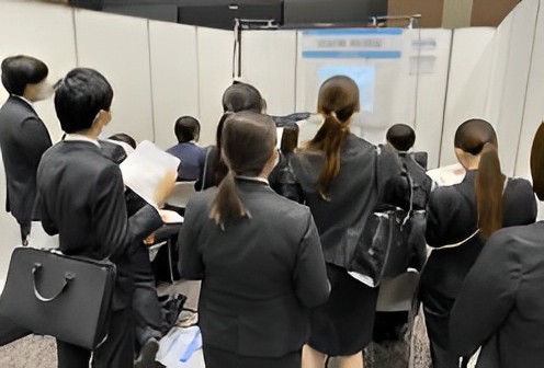 就職サイト「マイナビ」の媒体力と連動